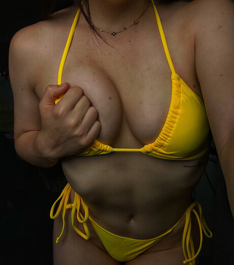 Foto desnuda filtrada de OnlyFans de Lola