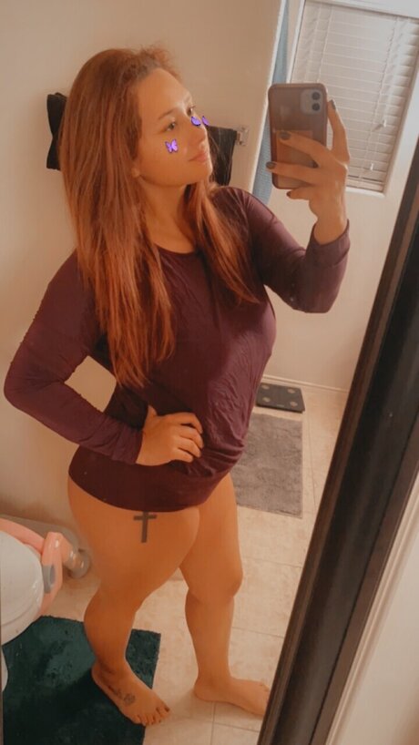 Foto desnuda filtrada de OnlyFans de Mandy Rose 