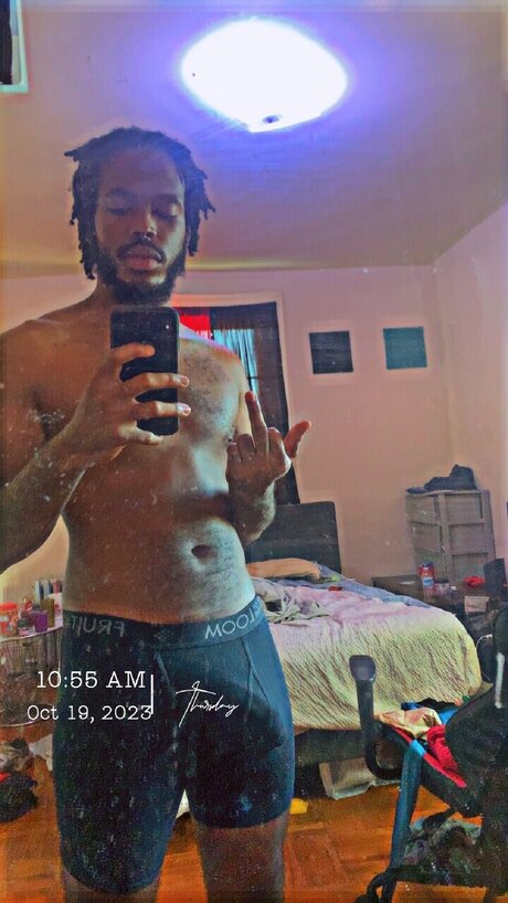 Foto desnuda filtrada de OnlyFans de Treasure Trej