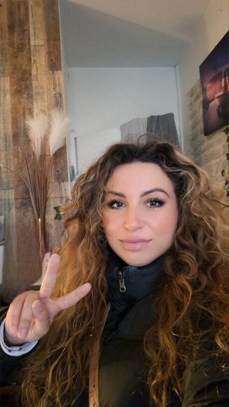 Foto desnuda filtrada de OnlyFans de Enfacedetoiabonnement