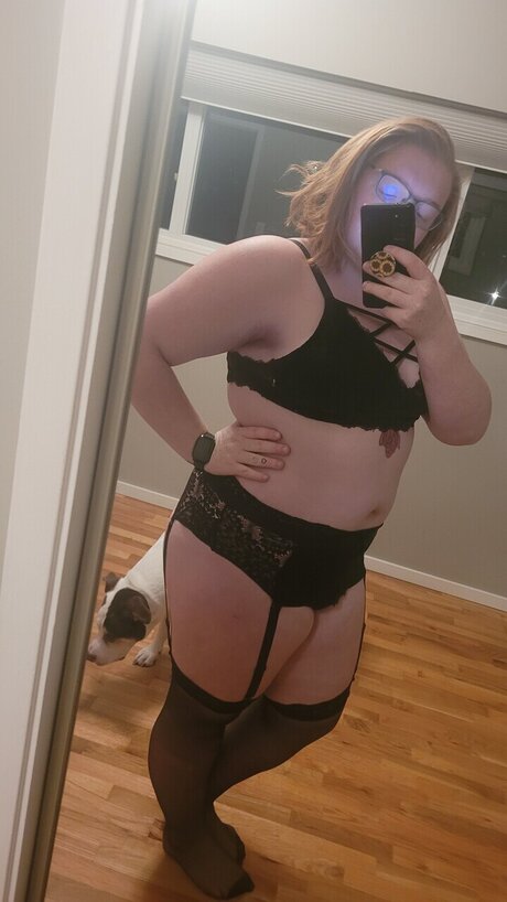 Foto desnuda filtrada de OnlyFans de Littleredfantasyxoxo
