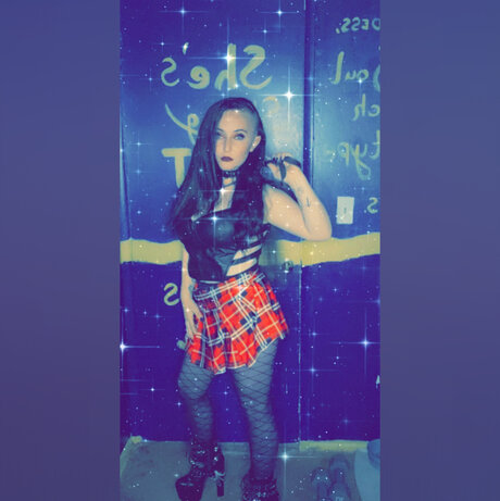Foto desnuda filtrada de OnlyFans de Bustydwarf