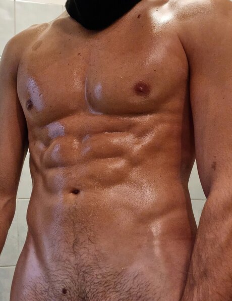 Foto desnuda filtrada de OnlyFans de Bobby