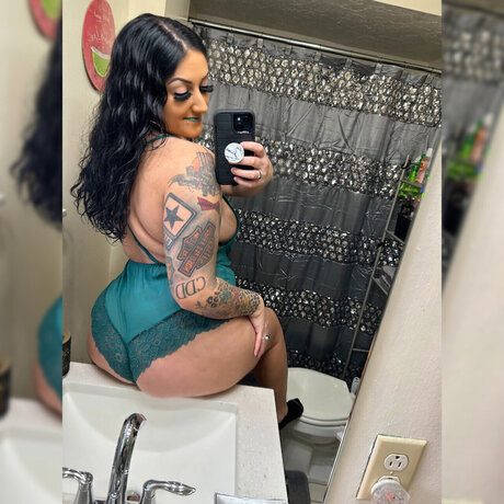 Foto desnuda filtrada de OnlyFans de Thickgirlxoxo