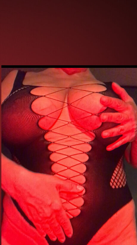 Foto desnuda filtrada de OnlyFans de Anna Oliivia Venezuela 