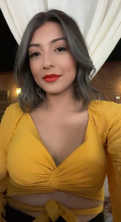 Foto desnuda filtrada de OnlyFans de Mamiicita69