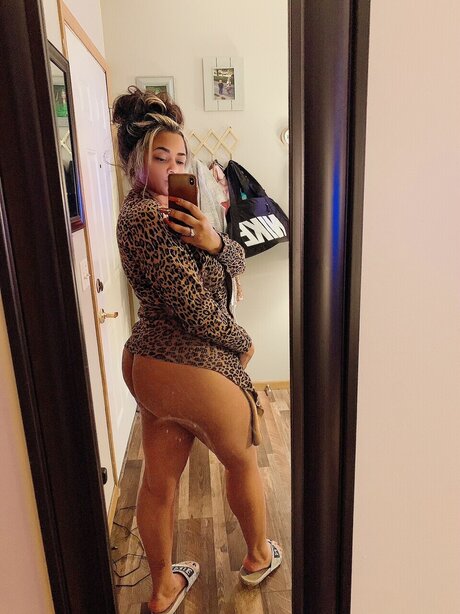 Foto desnuda filtrada de OnlyFans de A
