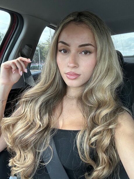 Foto desnuda filtrada de OnlyFans de Steph Amplt3