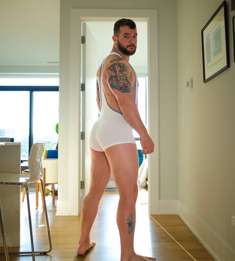 Foto desnuda filtrada de OnlyFans de Meandmybuttmostly