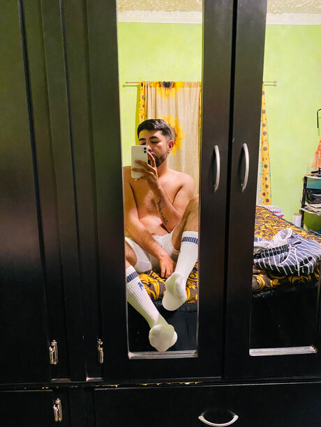 Foto desnuda filtrada de OnlyFans de Luis Arias