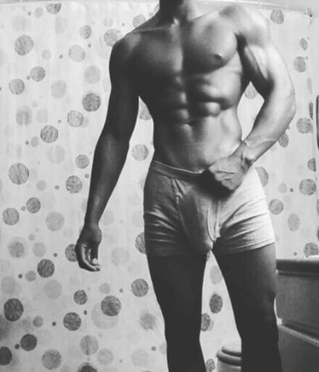 Foto desnuda filtrada de OnlyFans de Thedickvador