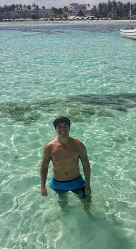 Foto desnuda filtrada de OnlyFans de Javier