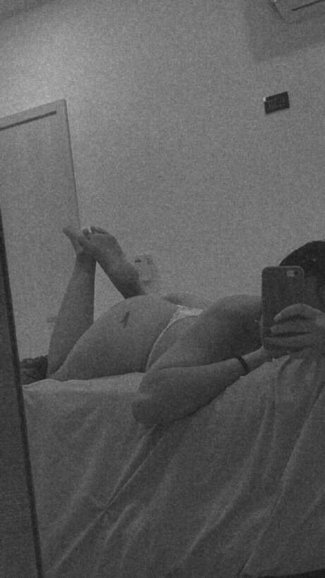 Foto desnuda filtrada de OnlyFans de Steffany
