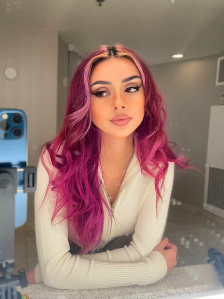 Melly Free 