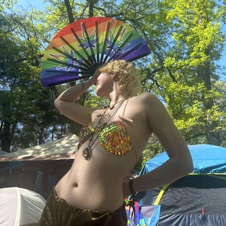 Foto desnuda filtrada de OnlyFans de Sunny From The Club To The Sheets