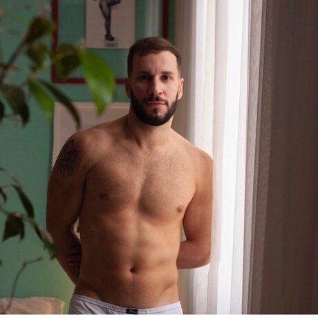 Foto desnuda filtrada de OnlyFans de Alxhunkbr