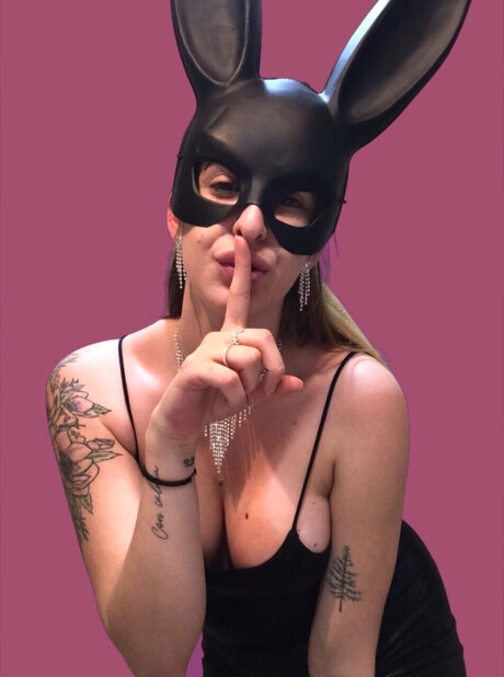 Pinkyx