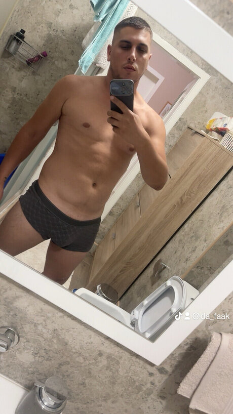 Kristian Zaz