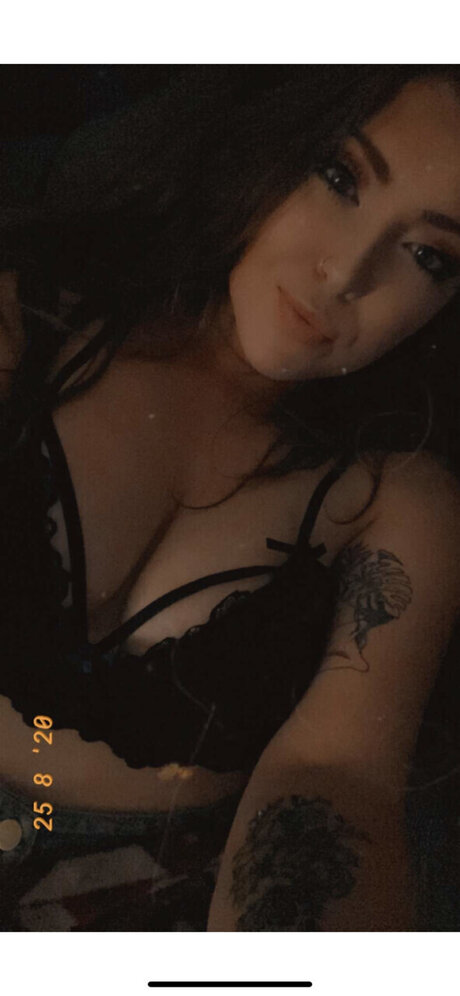 Foto desnuda filtrada de OnlyFans de Shelby
