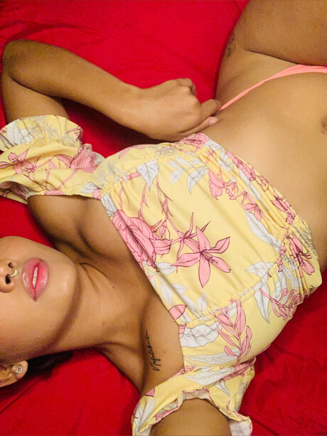Foto desnuda filtrada de OnlyFans de Luni