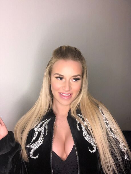 Foto desnuda filtrada de OnlyFans de Barbie