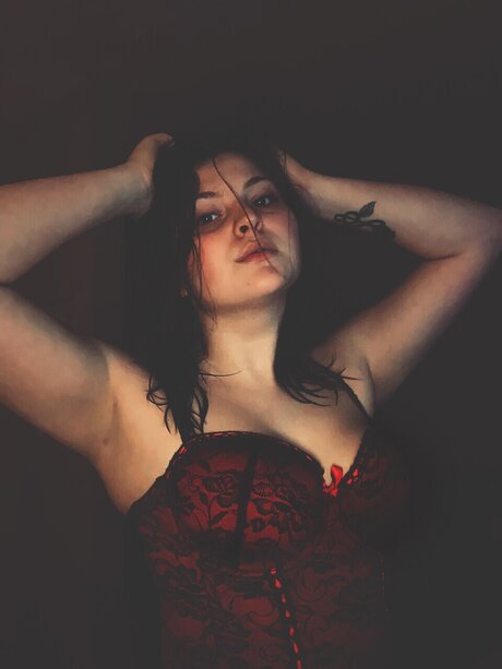 Foto desnuda filtrada de OnlyFans de Babymae