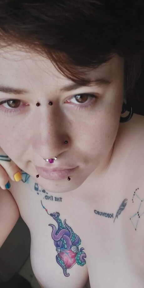Foto desnuda filtrada de OnlyFans de Alexgraydreamer