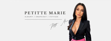 Foto desnuda filtrada de OnlyFans de Petite Marie