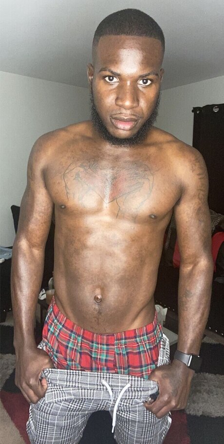 Foto desnuda filtrada de OnlyFans de Jamal