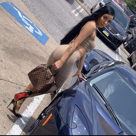 Foto desnuda filtrada de OnlyFans de Jadeja Vu 