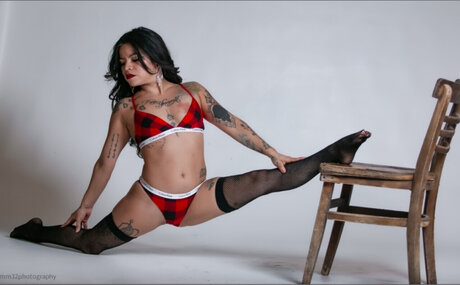 Foto desnuda filtrada de OnlyFans de Goddess Ultra Violet