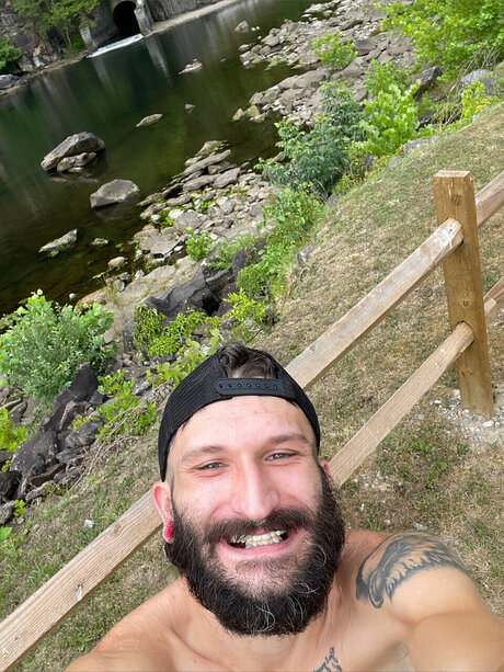 Foto desnuda filtrada de OnlyFans de Bigdickdaddyfromcincinnati