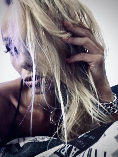 Sexyju
