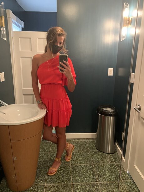 Foto desnuda filtrada de OnlyFans de Lillie Claremont