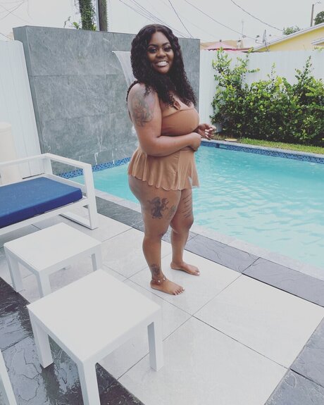 Dripping Chocolate