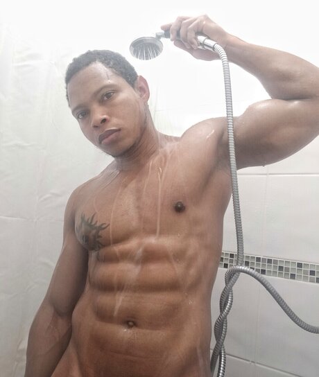 Foto desnuda filtrada de OnlyFans de Ricki Black