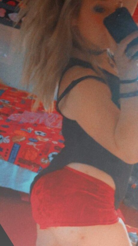 Foto desnuda filtrada de OnlyFans de Babygirl