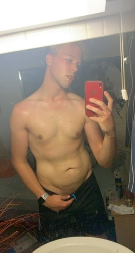 Foto desnuda filtrada de OnlyFans de Qewt