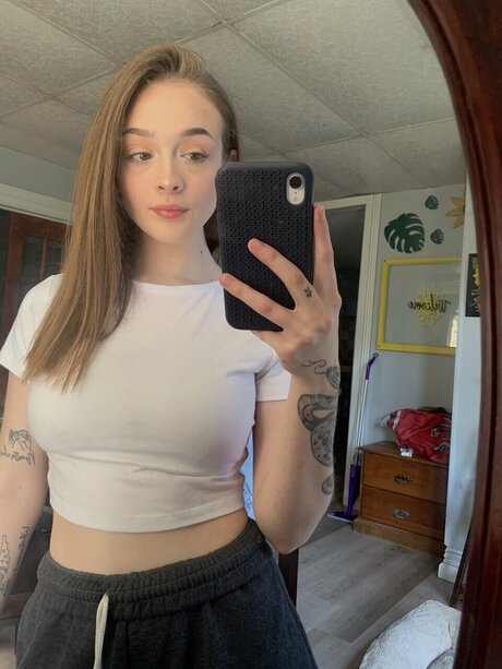 Foto desnuda filtrada de OnlyFans de Hals