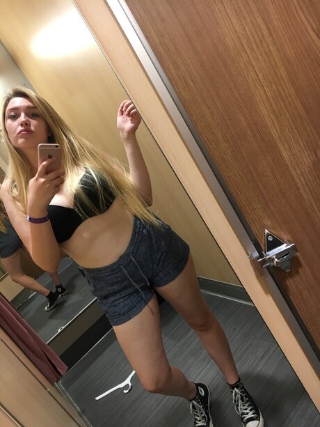 Foto desnuda filtrada de OnlyFans de Rainnn