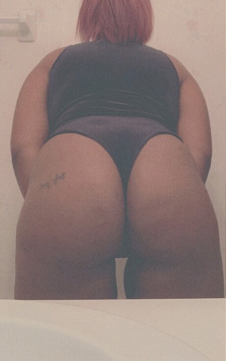 Foto desnuda filtrada de OnlyFans de Smoknfucc
