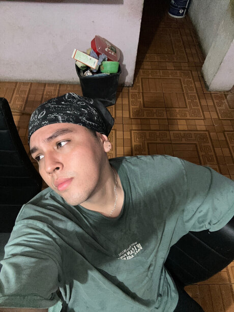 Foto desnuda filtrada de OnlyFans de Dan