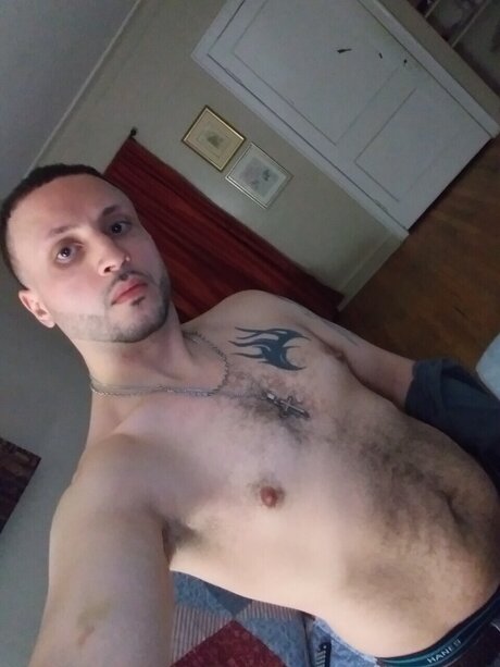 Foto desnuda filtrada de OnlyFans de Papi Chulo Here Looking For So Fun