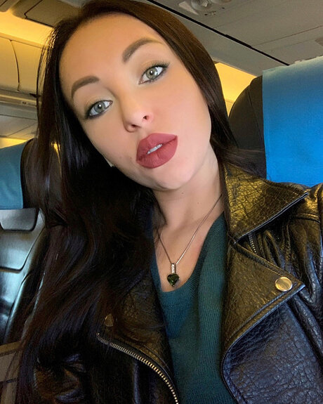 Foto desnuda filtrada de OnlyFans de Carolina Vogue