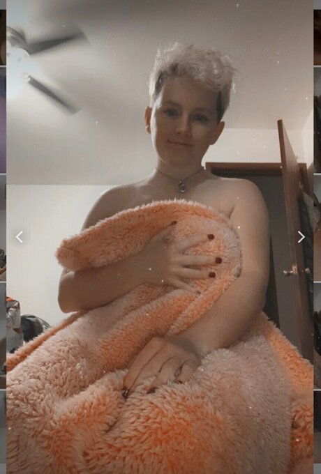 Foto desnuda filtrada de OnlyFans de Babygirl1420