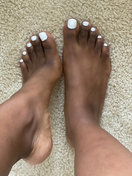 Foto desnuda filtrada de OnlyFans de Queenfeet24