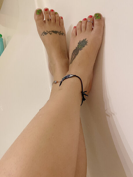 Lovelytootsies