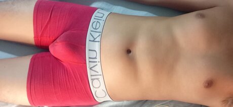 Foto desnuda filtrada de OnlyFans de Pasiondivertido