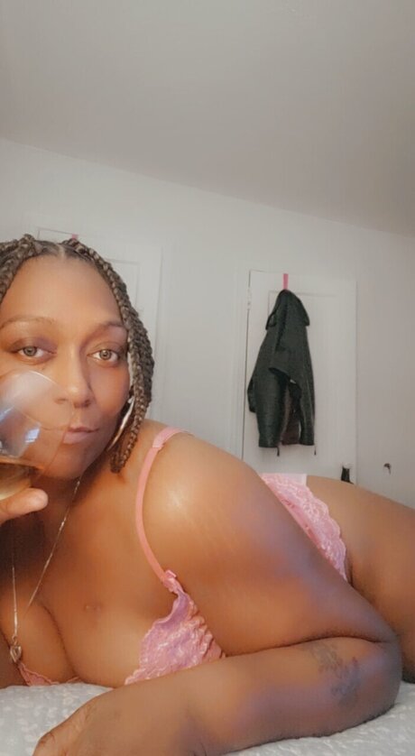 Foto desnuda filtrada de OnlyFans de Tori B