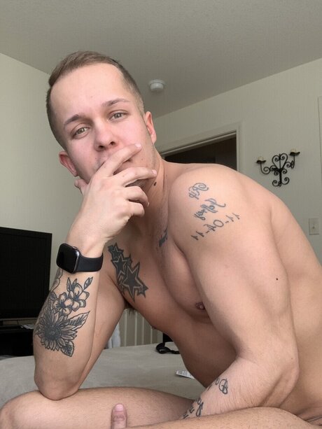 Foto desnuda filtrada de OnlyFans de Zach